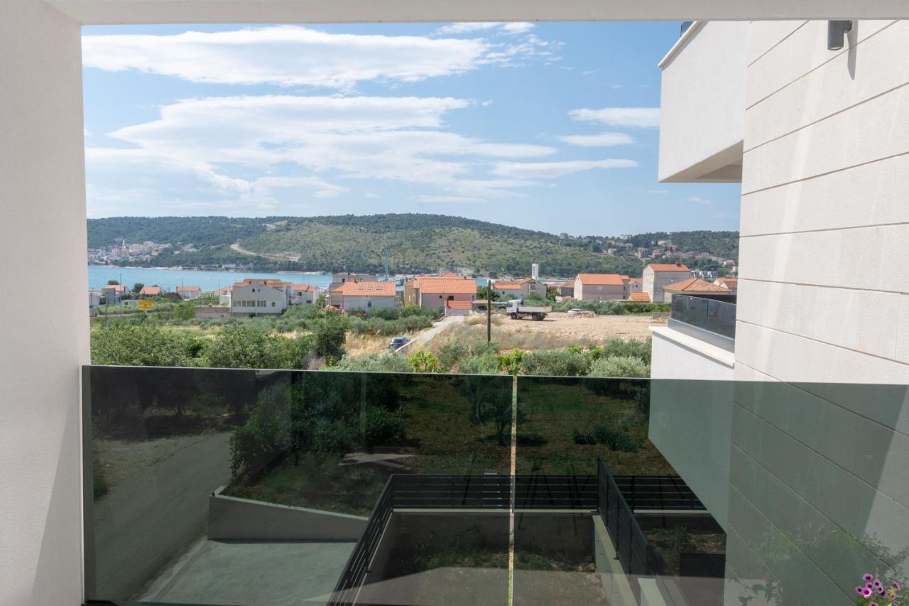 Super Modern Apartment Gold, Beautiful View Trogir Exterior photo