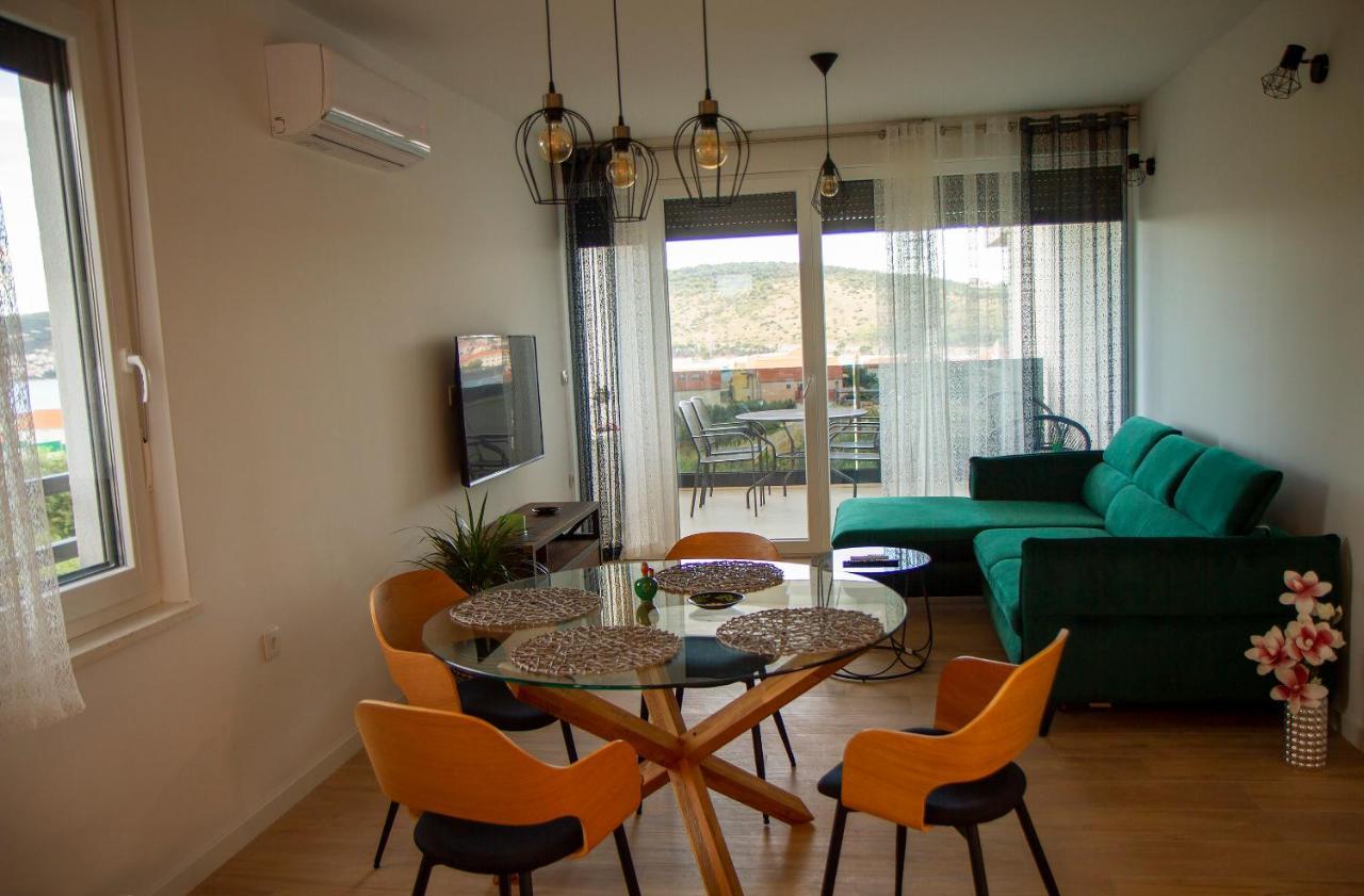 Super Modern Apartment Gold, Beautiful View Trogir Exterior photo